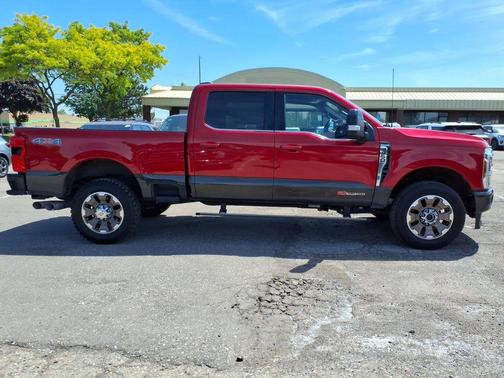 Rapid Red Metallic Tinted Clearcoat 2024 Ford F-350 King Ranch