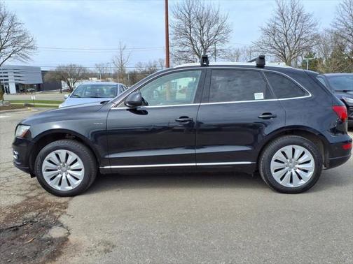 2013 Audi Q5 hybrid 2.0T Prestige