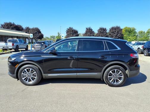 2023 Lincoln Nautilus Standard