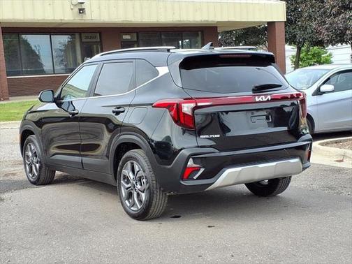 2024 Kia Seltos S