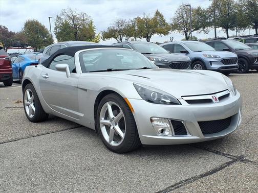 2008 Saturn Sky Red Line