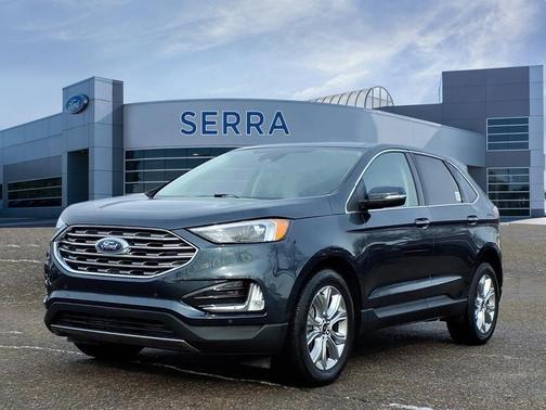 2023 Ford Edge Titanium