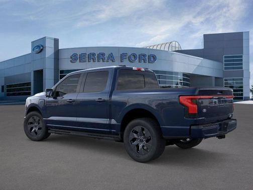 2025 Ford F-150 Lightning LARIAT