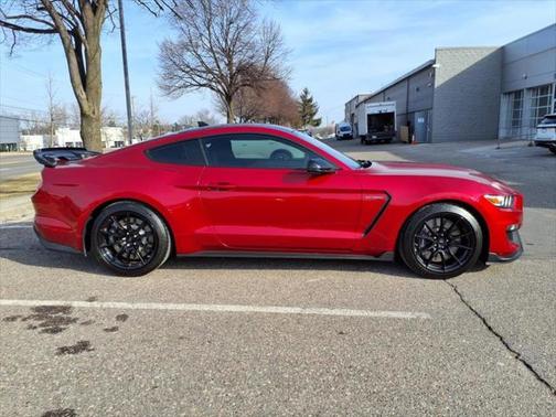2020 Ford Shelby GT350 Base