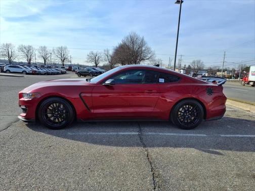 2020 Ford Shelby GT350 Base