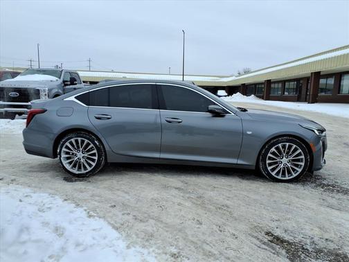 2022 Cadillac CT5 Premium Luxury