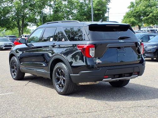 Agate Black Metallic 2024 Ford Explorer Timberline
