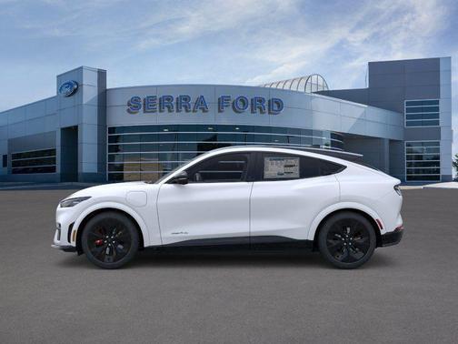 Star White Metallic Tri-Coat 2026 Ford Mustang Mach-E GT