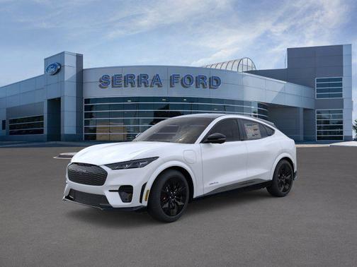 Star White Metallic Tri-Coat 2026 Ford Mustang Mach-E GT