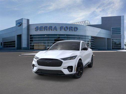 Star White Metallic Tri-Coat 2026 Ford Mustang Mach-E GT