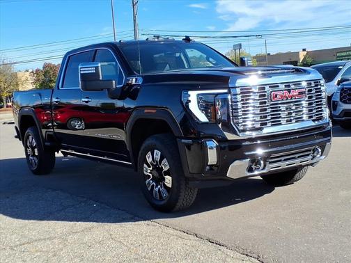 2024 GMC Sierra 2500 Denali