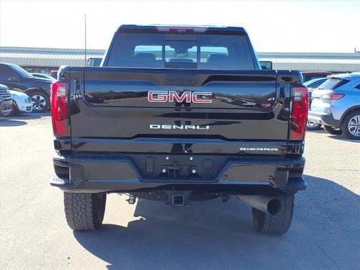 2024 GMC Sierra 2500 Denali