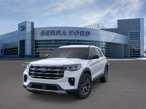 Space White Metallic 2026 Ford Explorer Active