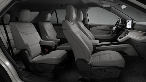 Star White Metallic Tri-Coat 2026 Ford Explorer Platinum