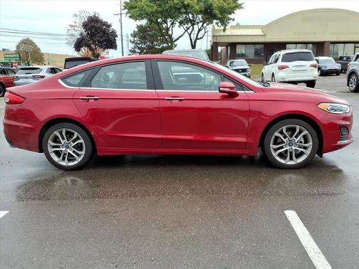 2020 Ford Fusion SEL