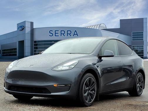 2023 Tesla Model Y Long Range Dual Motor All-Wheel Drive