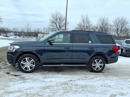 2022 Ford Expedition XLT
