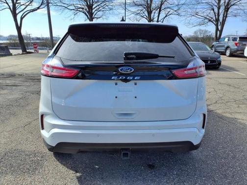 2022 Ford Edge ST Line