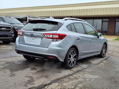 2017 Subaru Impreza 2.0i Limited