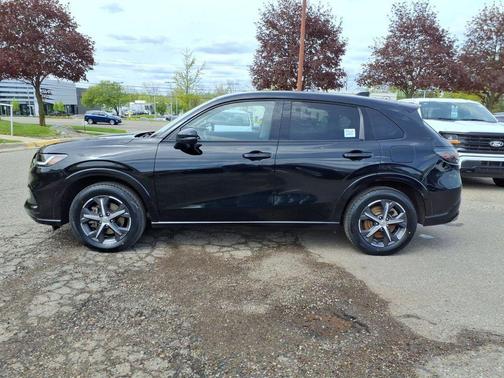 Crystal Black Pearl 2023 Honda HR-V EX-L