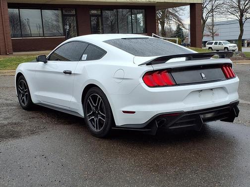 2020 Ford Mustang EcoBoost Premium