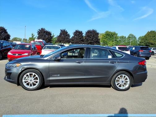 2019 Ford Fusion Hybrid SEL