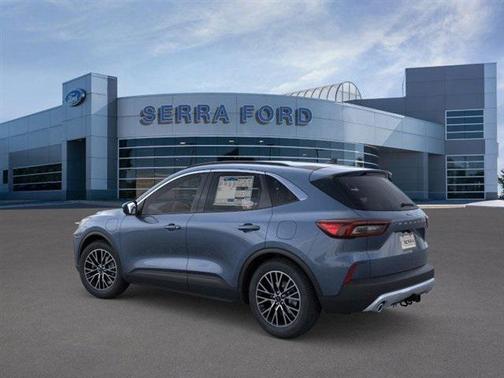 2026 Ford Escape PHEV SE