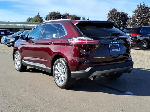 2023 Ford Edge Titanium