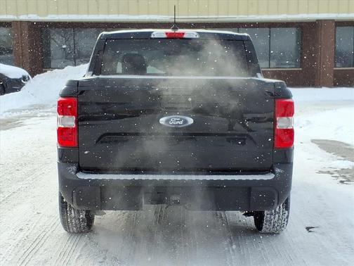 2024 Ford Maverick XL