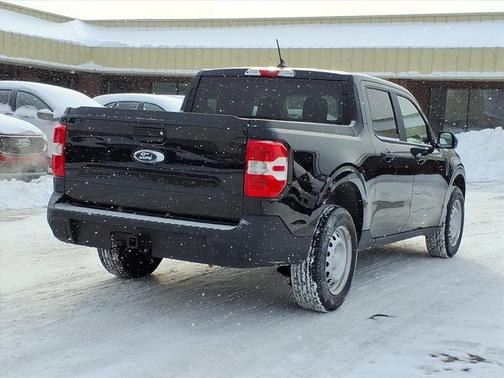 2024 Ford Maverick XL