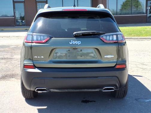 Olive Green Pearlcoat 2021 Jeep Cherokee Latitude Lux