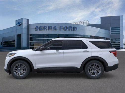 Space White Metallic 2026 Ford Explorer Active