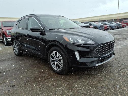 2022 Ford Escape SEL