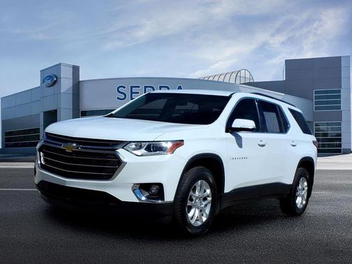 Summit White 2019 Chevrolet Traverse LT Cloth