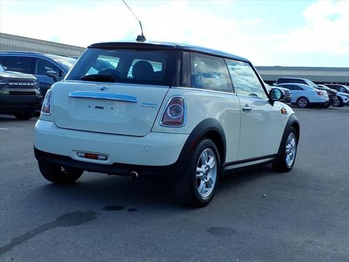 2013 MINI Hardtop Cooper