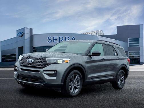 Carbonized Gray Metallic 2023 Ford Explorer XLT