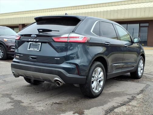2023 Ford Edge Titanium