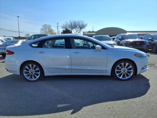 2017 Ford Fusion Platinum