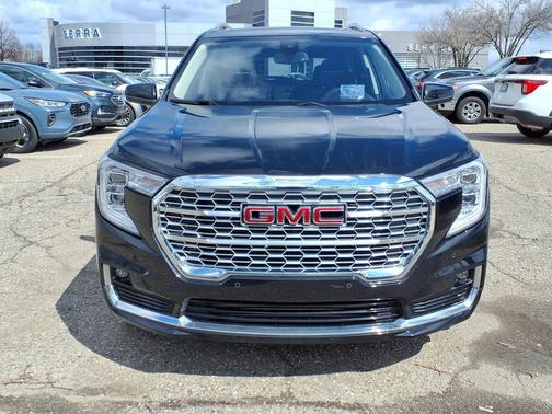 Ebony Twilight Metallic 2023 GMC Terrain Denali