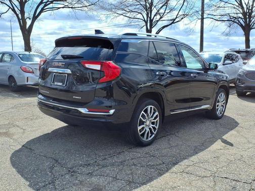 Ebony Twilight Metallic 2023 GMC Terrain Denali