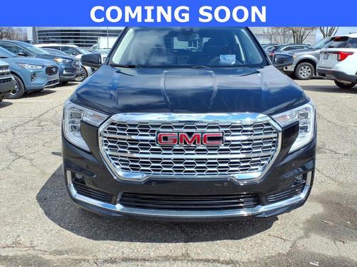 Ebony Twilight Metallic 2023 GMC Terrain Denali