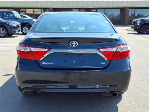 2015 Toyota Camry SE