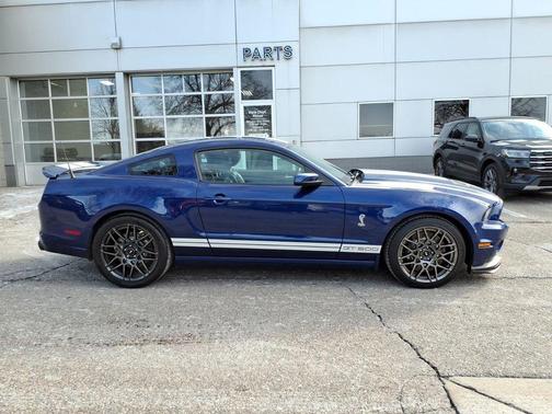 2013 Ford Shelby GT500 Base