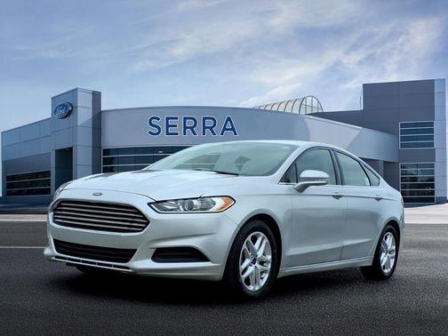 White Platinum Metallic Tri-Coat 2015 Ford Fusion SE