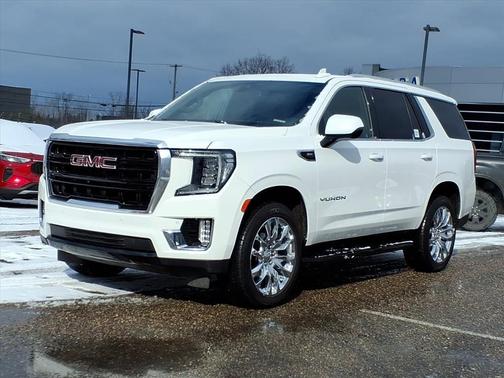 2022 GMC Yukon SLE