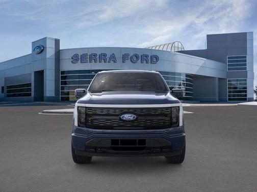 2025 Ford F-150 Lightning Platinum