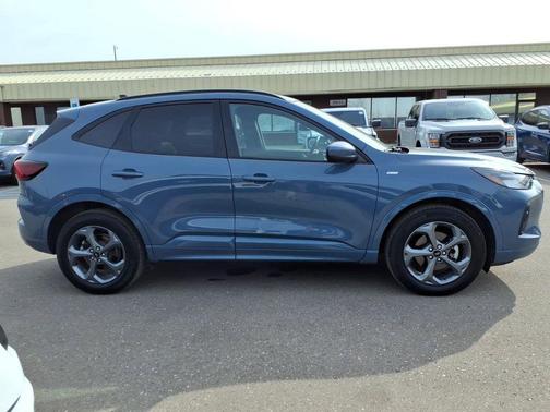 Vapor Blue Metallic 2023 Ford Escape ST-Line Select