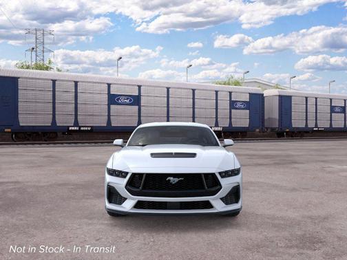Oxford White 2026 Ford Mustang GT