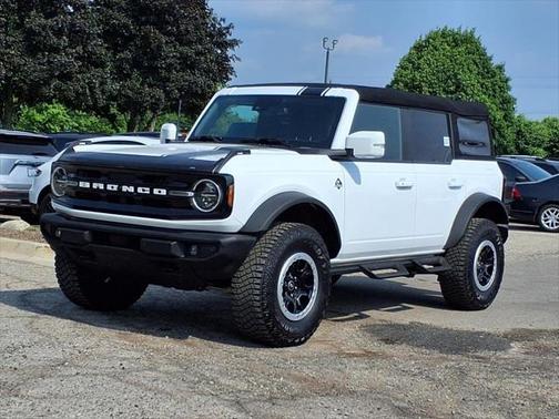 2023 Ford Bronco Outer Banks