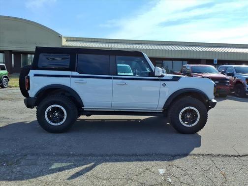 2021 Ford Bronco Outer Banks